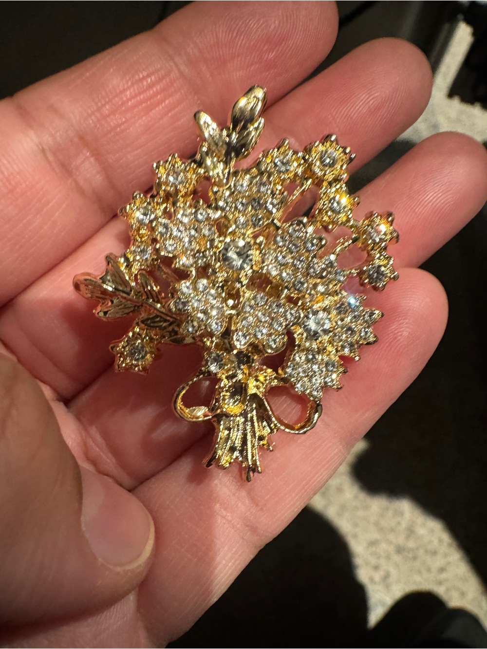 Crystal Bouquet Brooch - Women's Jewelry - Picture 7 of 8